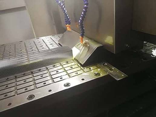 Skiving CNC machining process