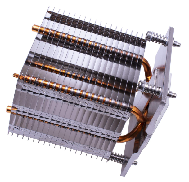 Heat pipe fin module for telecom equipment